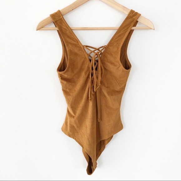 5/$40 Brown tie front Bodysuit - Picture 1 of 4